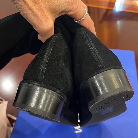 Stuart WEITZMAN lowland suede over knee boots - Picture 11 of 12